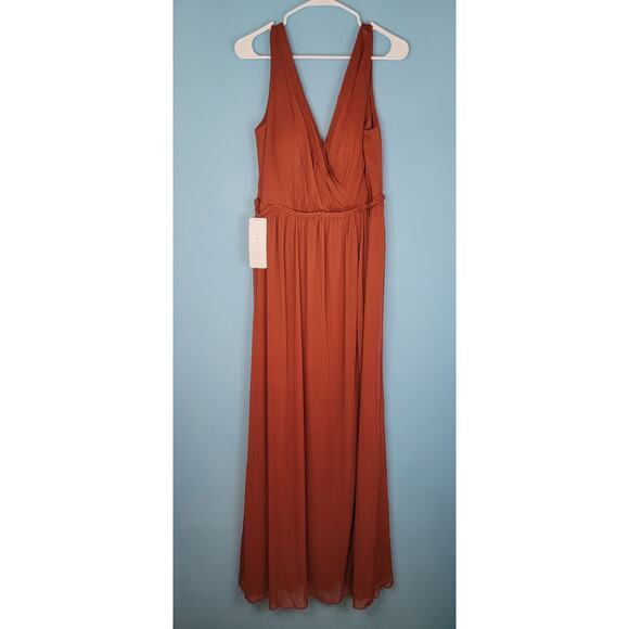 Dresses & Skirts - Azazie Tanicia Terracotta Size 16 V-Neck A-Line Floor Length With Leg Slit NWT